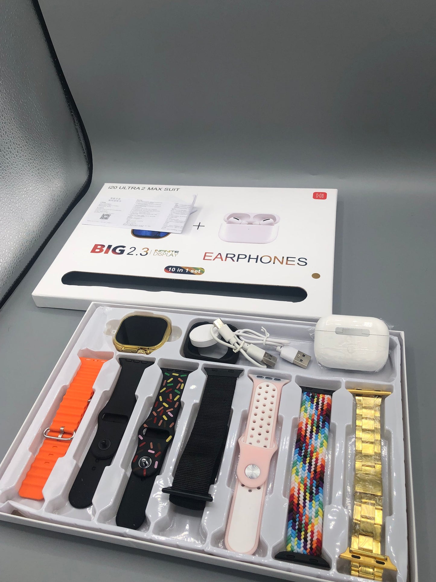7 Straps + Earbuds i20 Max Watch